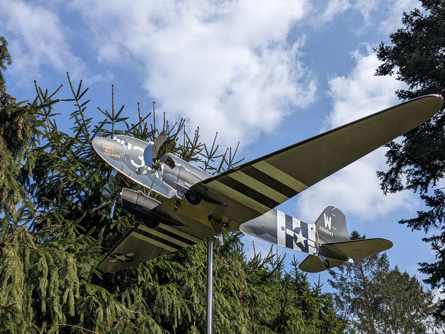 Douglas C‑47 'That's All Brother'