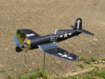 Corsair F4U