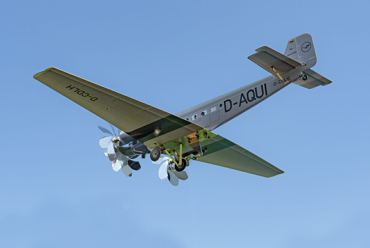The New Ju 52 As A Wind Turbine Aircraft For Your Garden Maxflite Gardenfighters